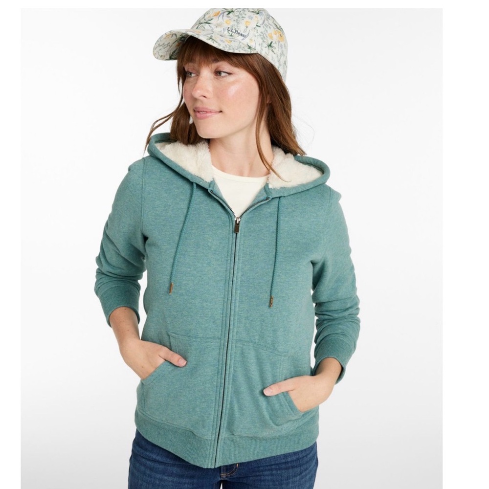 L..L Bean Fleeced lined women’s hoodie